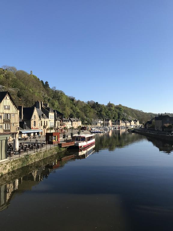 Appartement Au Port Dinan Exterior foto